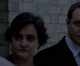Replay Sur le fil - S01 E06 - Les touches noires
