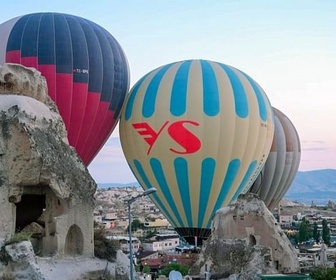 Replay Turquie : patrimoine et selfies en Cappadoce - ARTE Regards