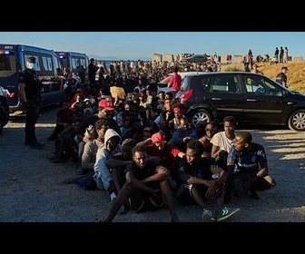 Replay Le Maroc accuse l'Espagne de violences contre des migrants à Ceuta et revendique sa souveraineté