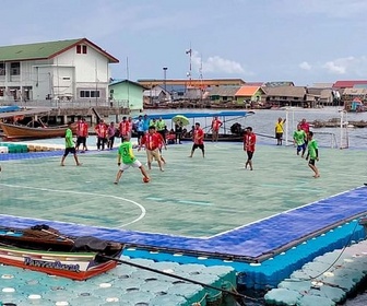 Replay Thaïlande, un terrain de football insolite - GEO Reportage