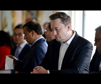 Replay Les deepfakes de Grok, l'IA d'Elon Musk, dans le viseur de l'UE