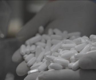 Replay Focus - Polémiques au pays du médicament : l'Inde peut-elle rester le pharmacien du monde ?