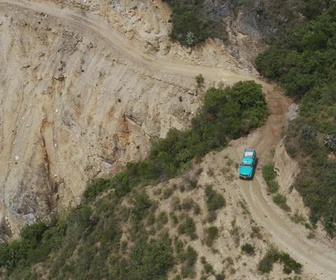 Replay Les routes de l'impossible - Venezuela : la malédiction de l'or noir