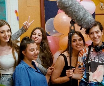 Replay La Lucarne - Parlez-leur de nous