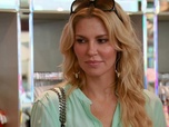 Replay Les real housewives de Beverly Hills - S4 E9 - Devine qui vient diner ?