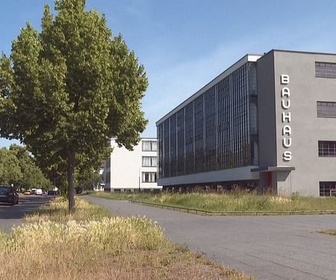 Replay ARTE Journal - Allemagne : l'AfD s'en prend au Bauhaus