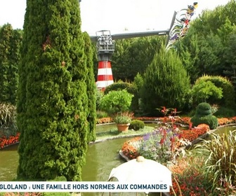 Replay Un jour, un doc - Nigloland : une famille hors normes aux commandes