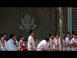 Replay Les États-Unis annoncent révoquer des visas d'étudiants chinois, Pékin dénonce une décision...