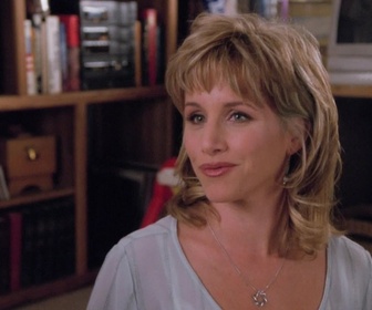 Replay Beverly Hills, 90210 - S05 E14 - Justice pour tous
