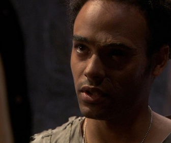 Replay Stargate Atlantis - S2 E10 - L'union fait la force (1/2)