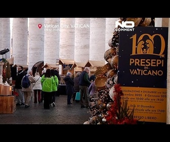 Replay Exposition internationale 100 presepi in Vaticano présente des crèches du monde entier