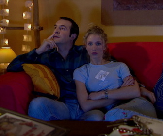 Replay Un gars, une fille - S1E39 - Soirée télévision