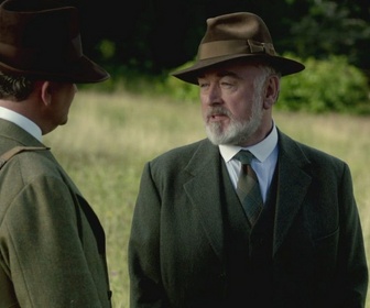 Replay Downton Abbey - S3 E9 - Un château en Écosse (1/2)