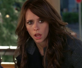 Replay Ghost whisperer - S05 E15 - Bombe à retardement