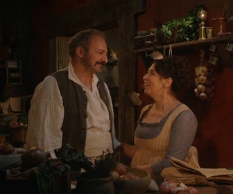 Replay La petite histoire de France - Le beau jeu / L'âme du chef / Dinguedinguedong / Robe légère