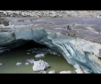 Replay Suisse : le glacier du Rhône fond à un rythme alarmant après les vagues de chaleur