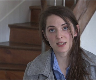 Replay Au nom de la vérité - S04 E28 - Un colocataire très convoité