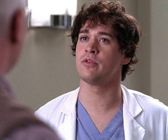 Replay Grey's anatomy - S02 E13 - Un nouveau départ