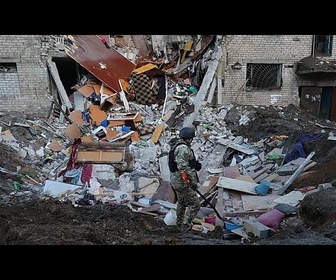 Replay Huit morts dans des attaques russes massives contre les infrastructures énergétiques ukrainiennes