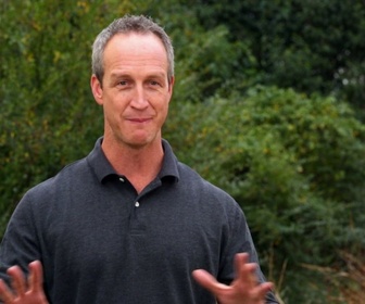 Replay Tiny House Nation - S01 E10