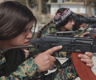 Replay Focus - Syrie : Damas veut intégrer les forces kurdes FDS sous son commandement