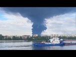 Replay Nouvelles frappes ukrainiennes contre des raffineries russes, Moscou vise une gare et un navire