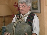 Replay Le miel et les abeilles - S04 E26 - La main de ma tante