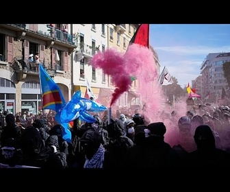 Replay Des milliers de manifestants défilent à Genève contre le G7 avant le sommet en France