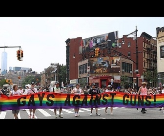 Replay Des milliers de personnes participent à la marche des fiertés de New York