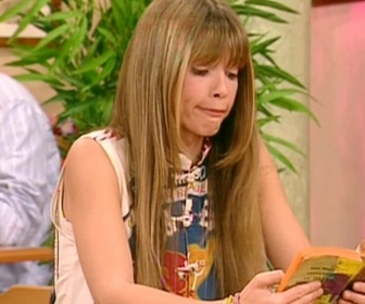 Replay Hélène et les garçons - S11 E01 - Vol original