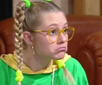 Replay Premiers baisers - S02 E39 - L'examen de passage