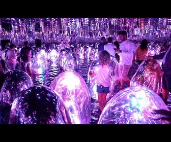 Replay Le plus grand espace d'art immersif du monde ouvre ses portes dans le quartier culturel d'Abu Dhabi