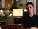 Replay Chasing life - S01 E13 - Devine qui vient faire un don