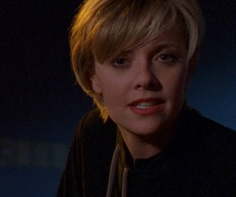 Replay Stargate SG-1 - S1 E18 - Les doubles robotiques