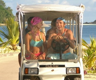 Replay Un gars, une fille - S5E73 - À l'île de Sainte-Anne (3)