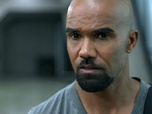 Replay S.W.A.T. - S01 E08 - Miracle de Noël