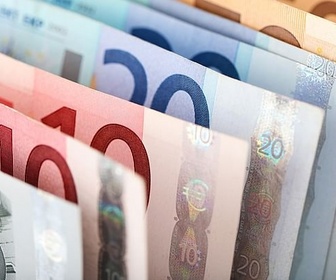 Replay 28 minutes - Dette à 119% du PIB : la France, maillon faible de l'Europe ?