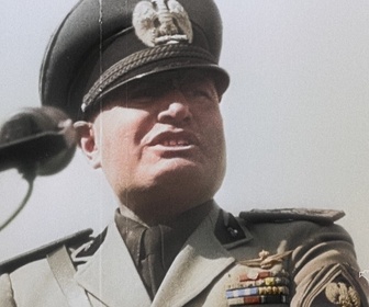 Replay Mussolini, le premier fasciste - Épisode 1 : Le verbe et la matraque