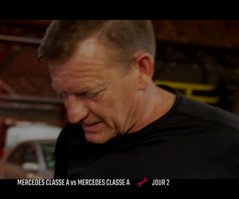 Replay Top Mecanic : 5 jours pour restaurer une épave - S7E32 - Jour 2 - La revanche Vintage Mecanic : Bonneville vs. Orlandi