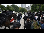 Replay Échauffourées entre la police et des militants d'extrême droite à La Haye