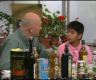 Replay Comment c'est fait ? : L'huile d'olive - Jean-Pierre Coffe