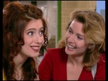 Replay Les filles d'à côté - S10 E06 - Le loup garou