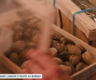 Replay Un jour, un doc - Quand l'amour s'invite au bureau