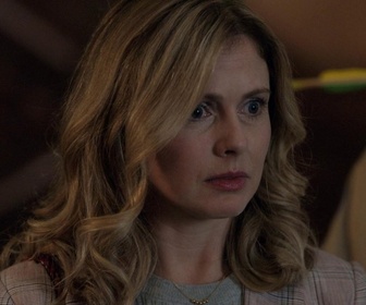 Replay Ghosts : Fantômes à la maison - S01 E02 - Y'a quelqu'un ?!