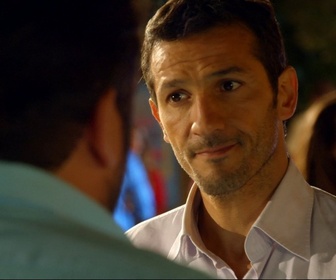 Replay Camping paradis - S09 E06 - Le séminaire