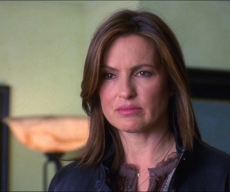 Replay New York Unité Spéciale - S10 E16 - Tante Birdie