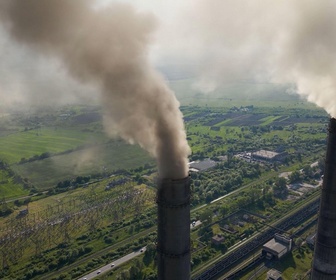 Replay Les 10 catastrophes qui ont marqué la planète - S1E8 - Usines, centrales et marées noires