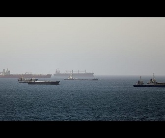 Replay Détroit d'Ormuz : la marine britannique signale un pétrolier touché par un projectile inconnu