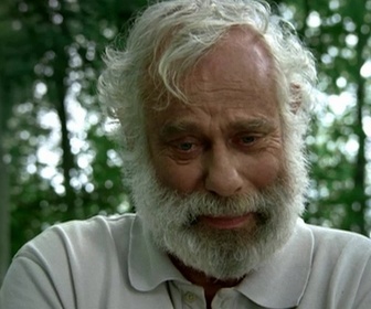 Replay Fête de famille - S01 E02 - Tout va très très bien